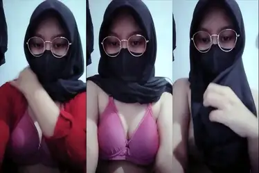 Bokep Jilbab ABG Toge Kacamata Live Barbar