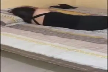 Lagi Tiduran Di Ewe